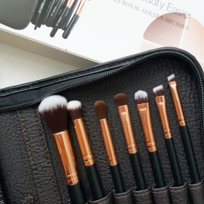 Six Plus Cosmetics Make Up Brushes